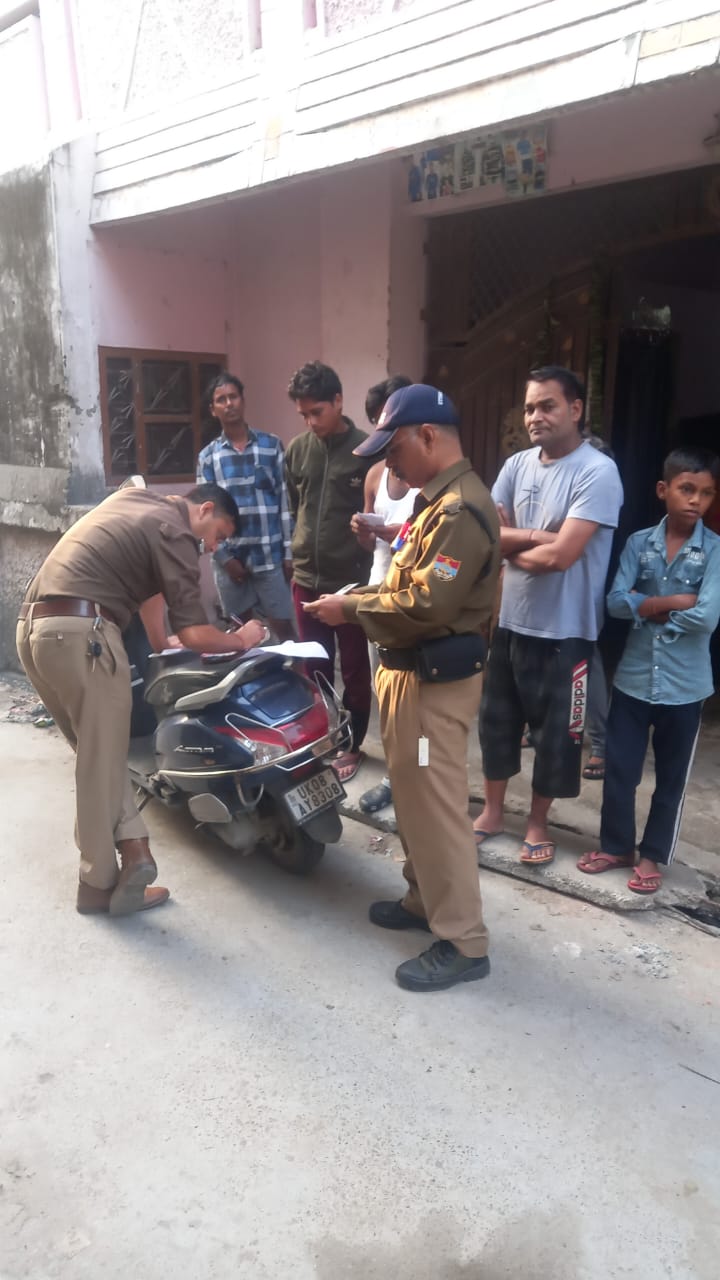 “रानीपुर पुलिस का लगातार बाहरी व्यक्तियो, किरायेदारो का सत्यापन अभियान जारी”